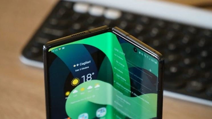 Samsung Galaxy Z Fold 3, Galaxy Z Flip 2 Renders | DroidAfrica