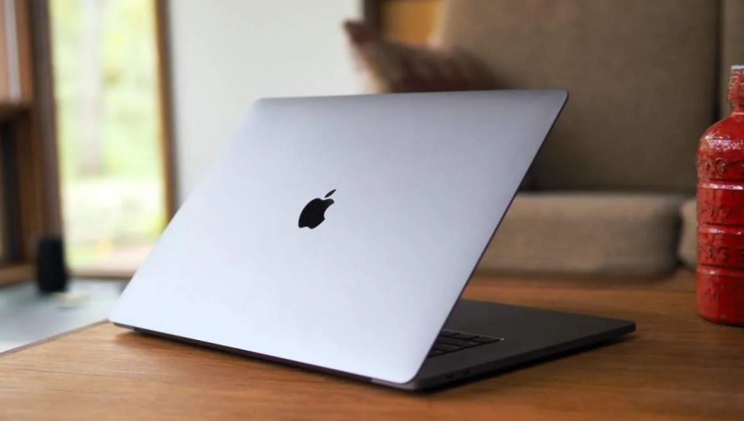 Design To Expect From MacBook Pro 2021 | DroidAfrica