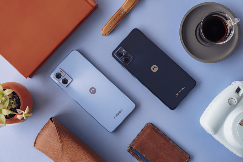 Motorola E22 and E22i with Helio G37 CPU and Android 12 OS announced | DroidAfrica