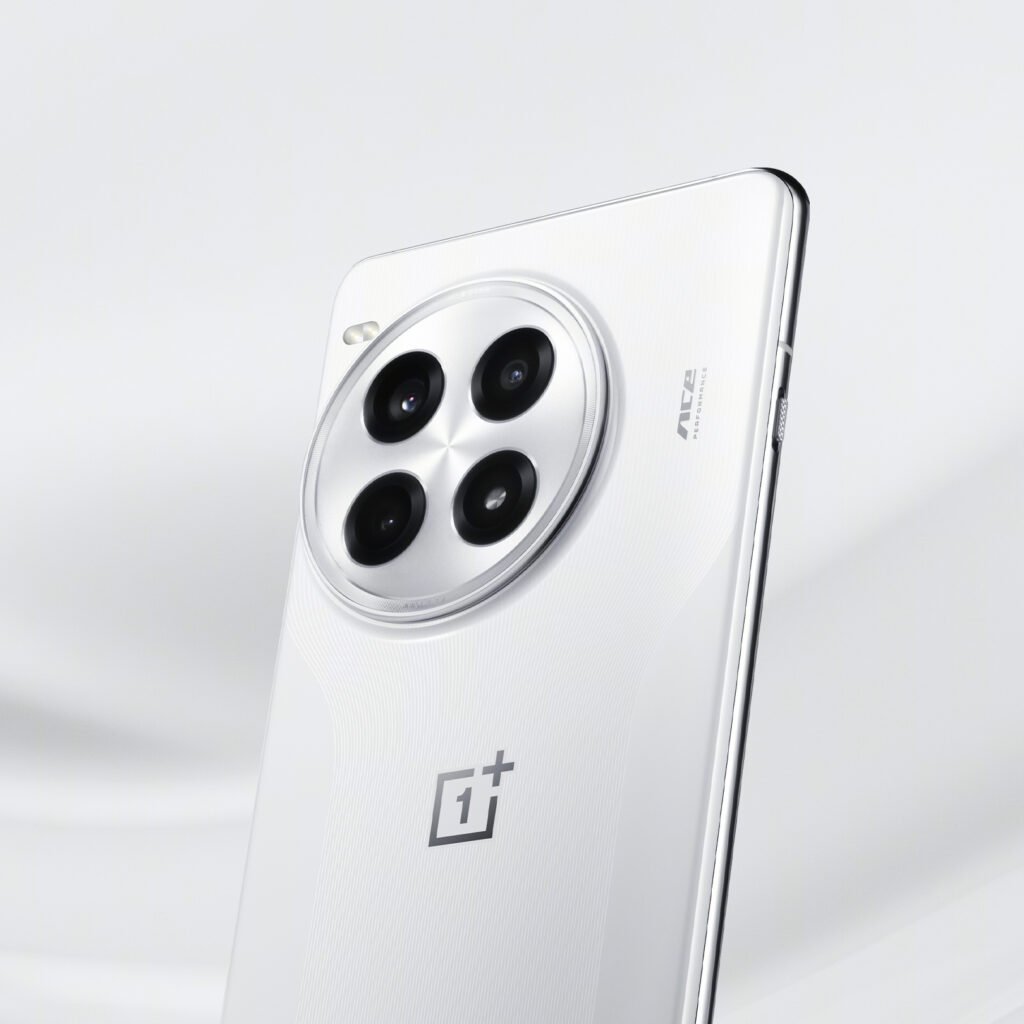 PICTORIAL: Upcoming OnePlus Ace 3 Pro Revealed in Three Stunning Colors upcoming OnePlus Ace 3 Pro White color 3