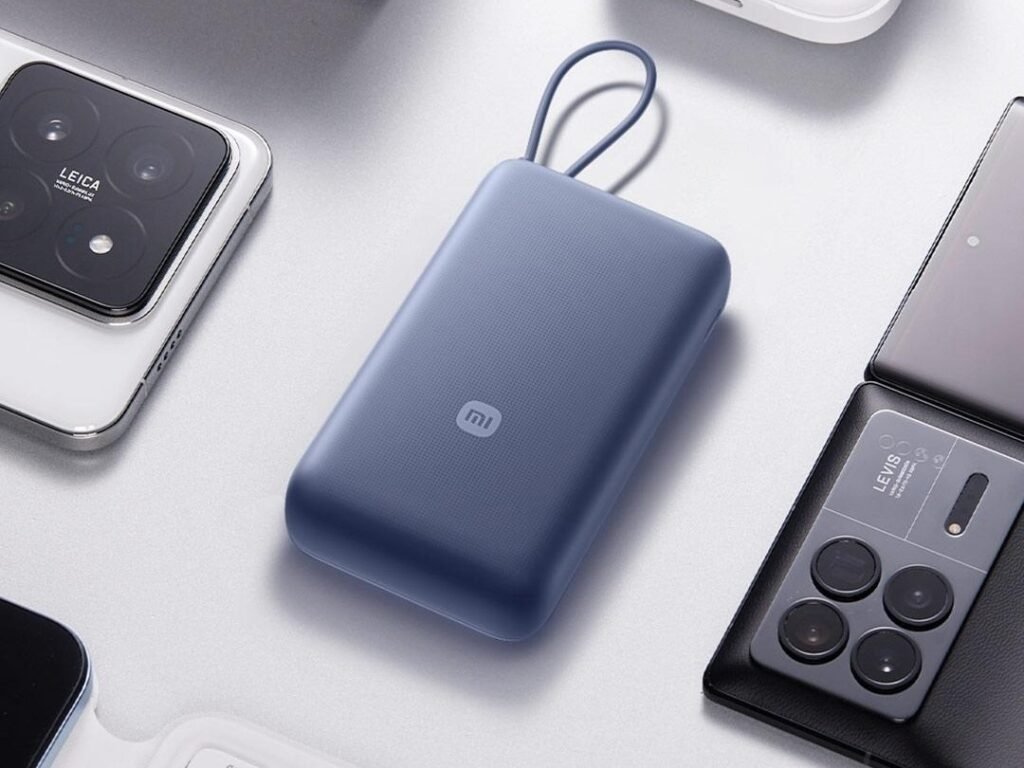 Xiaomi 20000mAh Power Bank with Built-in Cable: 33W Fast Charging Xiaomi 20000mAh power bank built in USB C cable header