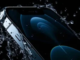 6.-Class-Action-Lawsuit-Filed-Against-Apple-for-Water-Damaged-‘Waterproof-iPhones-Not-Covered-by-Warranty1