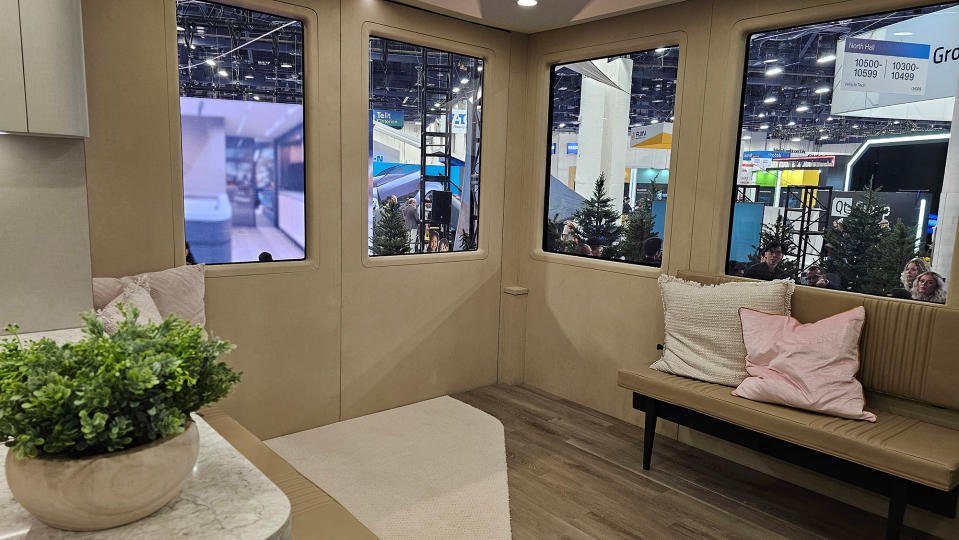 Exploring the Sustainable Tiny Home Revolution of CES 2025 ac4