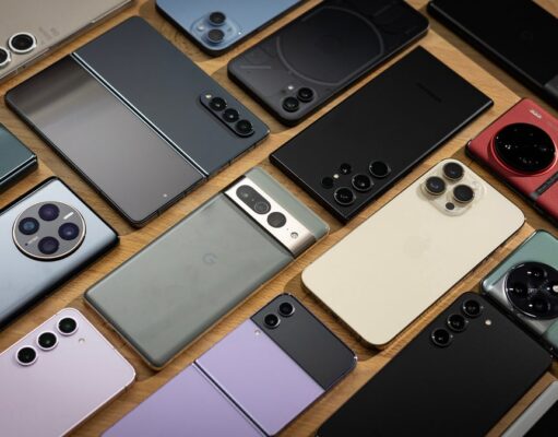 Are modern smartphone designs boring, or better than ever? are modern smartphone designs boring, or better than ever?